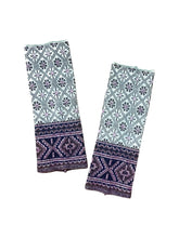 画像をギャラリービューアに読み込む, ハンドウォーマー 【花柄 ミント色:黒系】 No.1005-1