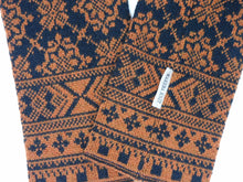 画像をギャラリービューアに読み込む, ハンドウォーマー クラシック柄 No.1005-4 ブラック×オレンジ