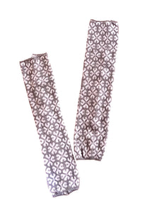 リネンコットンシルケットジャカードロングアームカバー 〈四つ葉　GRAY×PURPLE〉