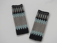 3色ジャガードハンドウォーマー ロピ柄 品番:1004-1 チャコールミント