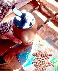 3色ジャガードハンドウォーマー　コーヒー豆とドリップ柄   品番：1006-6 ミント
